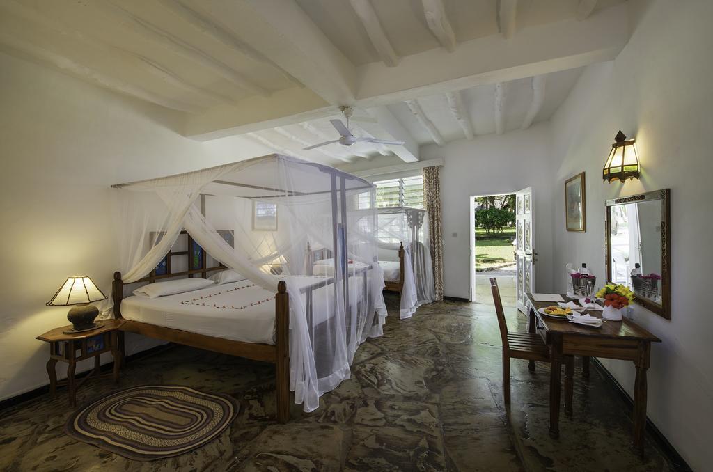 Sandies Tropical Village Malindi Exterior photo